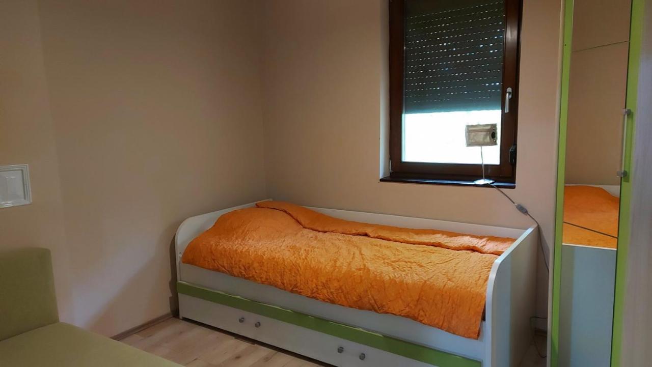 Dvor Villa Donja Toponica Екстериор снимка